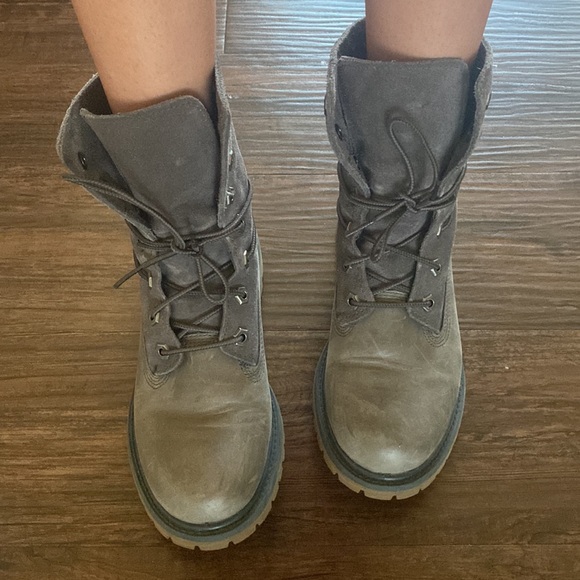 Grey Timberlands GUC size 7 - Picture 4 of 10